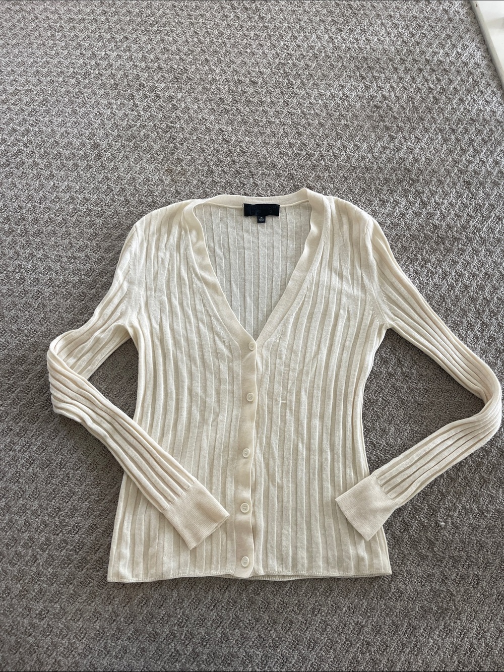 Nili Lotan Cream Ribbed V-Neck Button-Front Cardigan